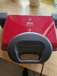 Grill Arzum Tostçu Delux 1800 W, opiekacz do panini, kanapek, mięsa.