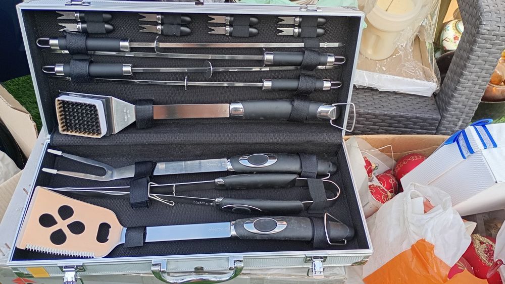 Grill elektryczny plus zestaw do grillowania