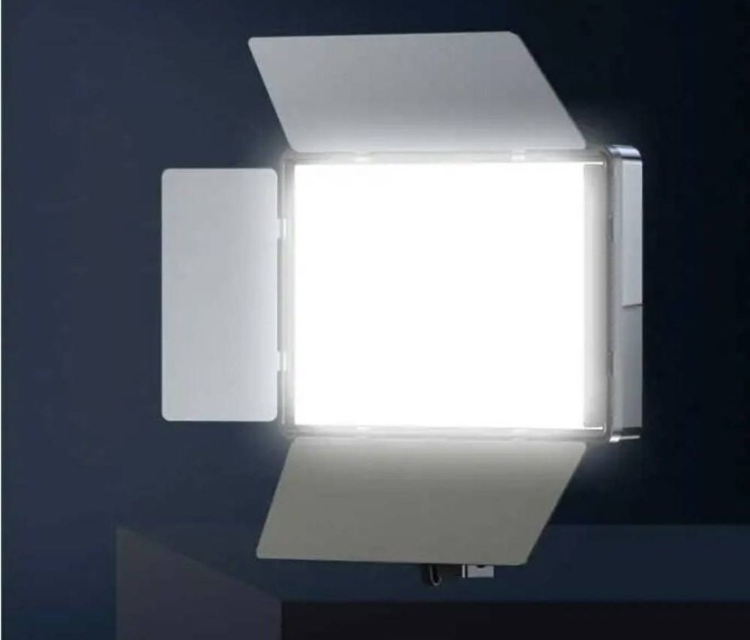 LED лампа з пультом
