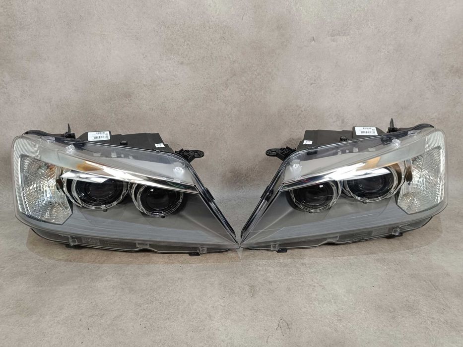 BMW X3 F25 Фари ксенон . LED