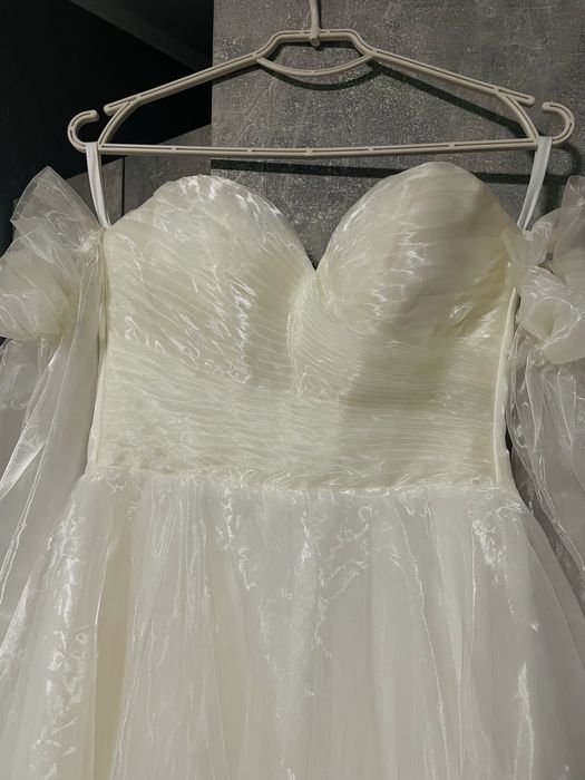 Продам свадебное платье