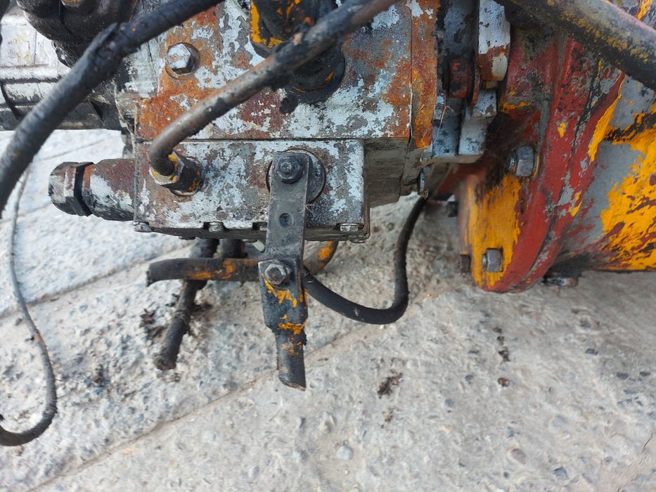 Pompa hydromatik jazdy spv pompy  unk ładowarka kombajn łącznik pompy