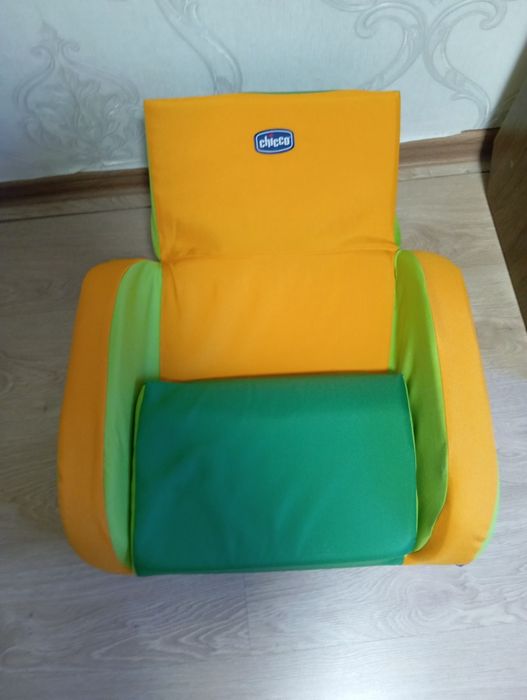 Детское кресло chicco twist