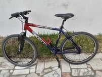 Bicicletas Scott e Specialized e suporte MSC, pedais Ritchey