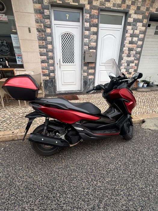 Honda Forza 125, ótimo estado