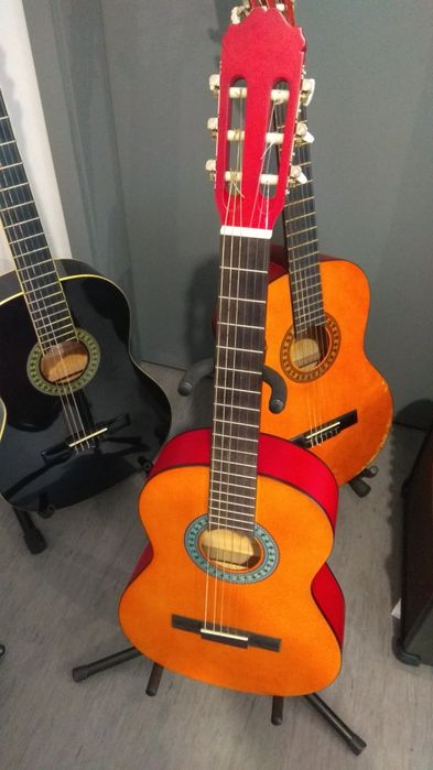 Guitarra criança 3/4 Startone como nova