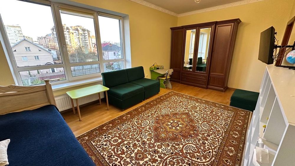 Оренда затишної оселі для великої сім'ї