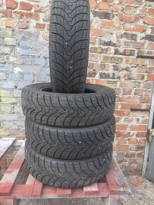 Продам резину зима 195/65 r15