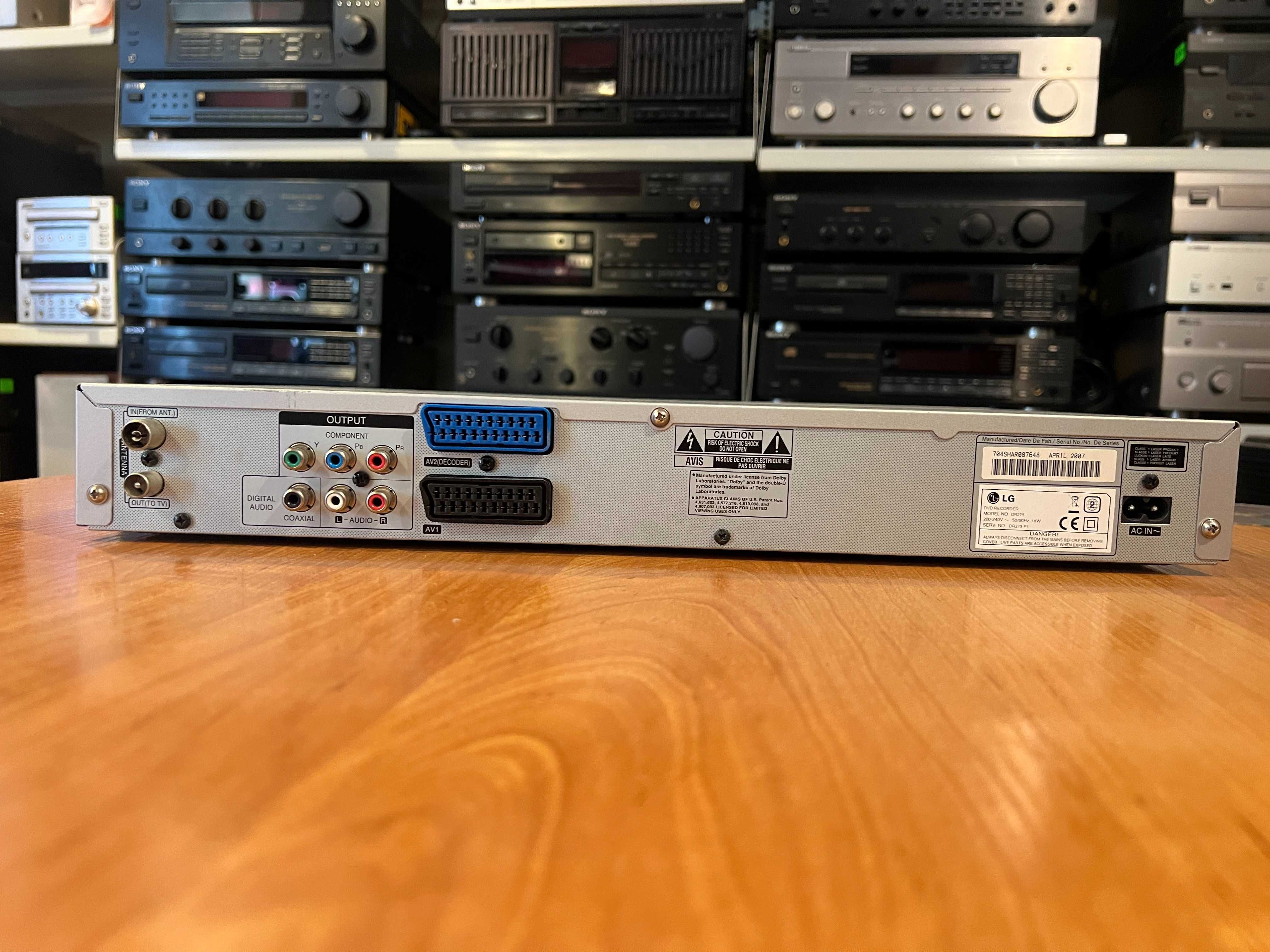Odtwarzacz CD/DVD LG DR275 Audio Room