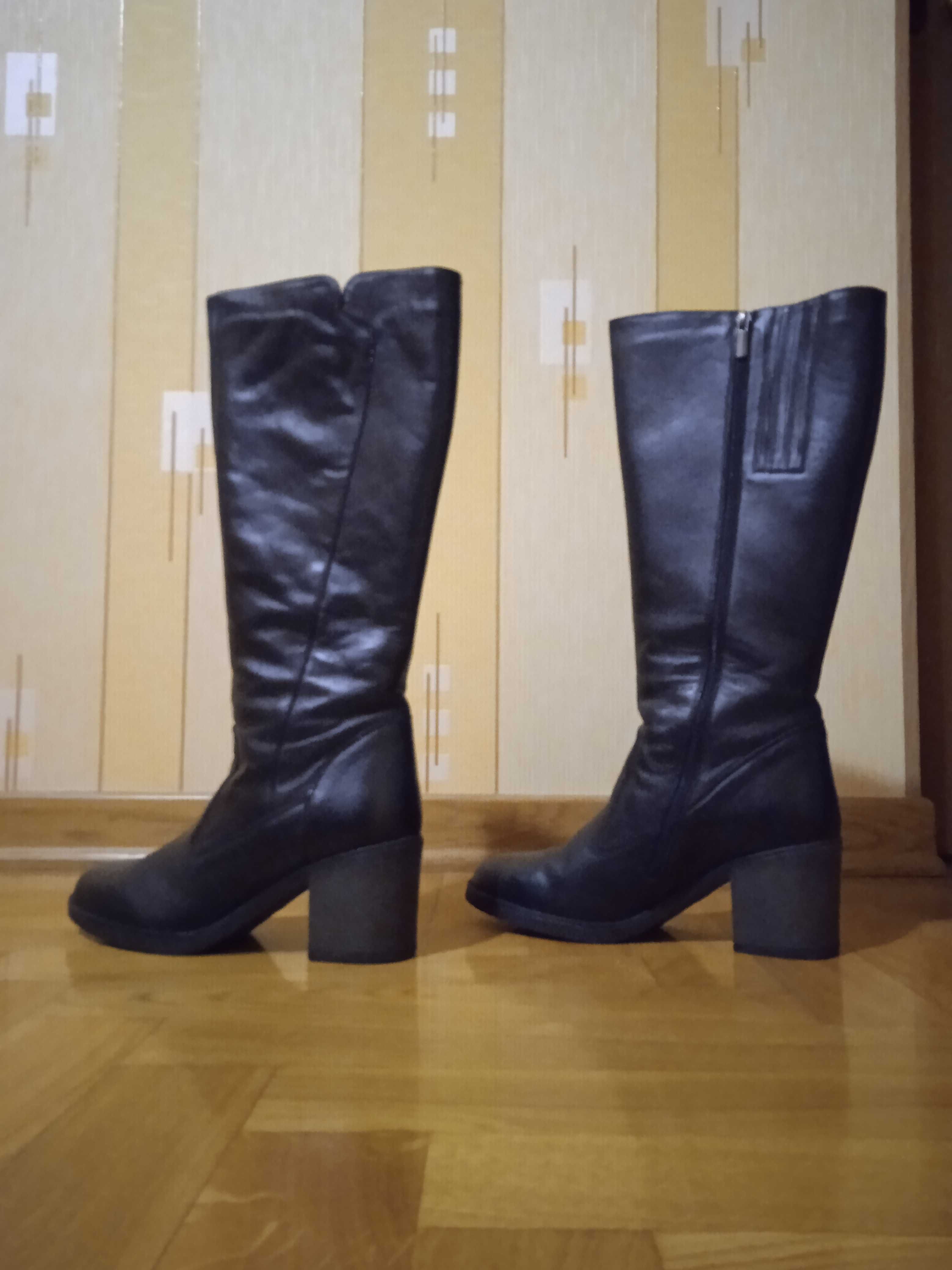 Сапоги женские зимние кожаные.