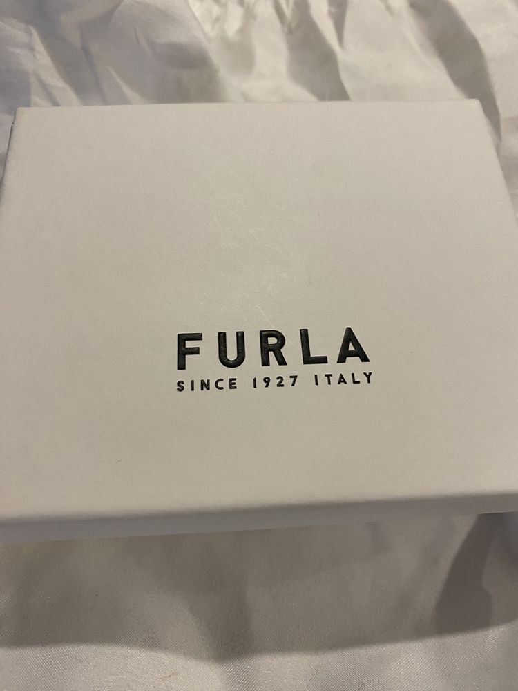 Carteira Furla nova