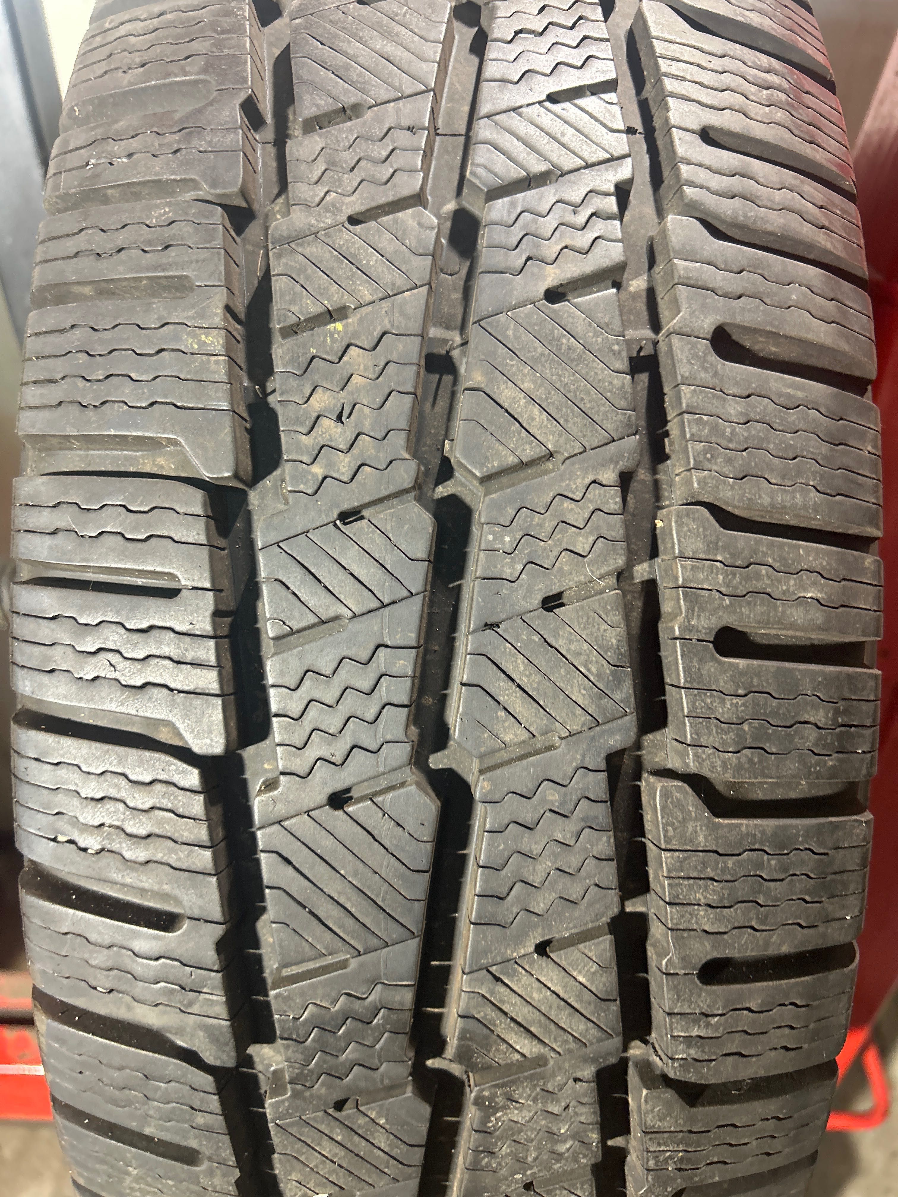 Michelin Agilis Alpin 235/65/16c 115/113R