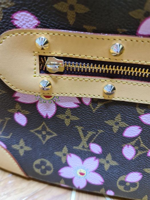 Сумка Louis Vuitton
