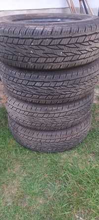 Автомобільні шини 225/75 R 15