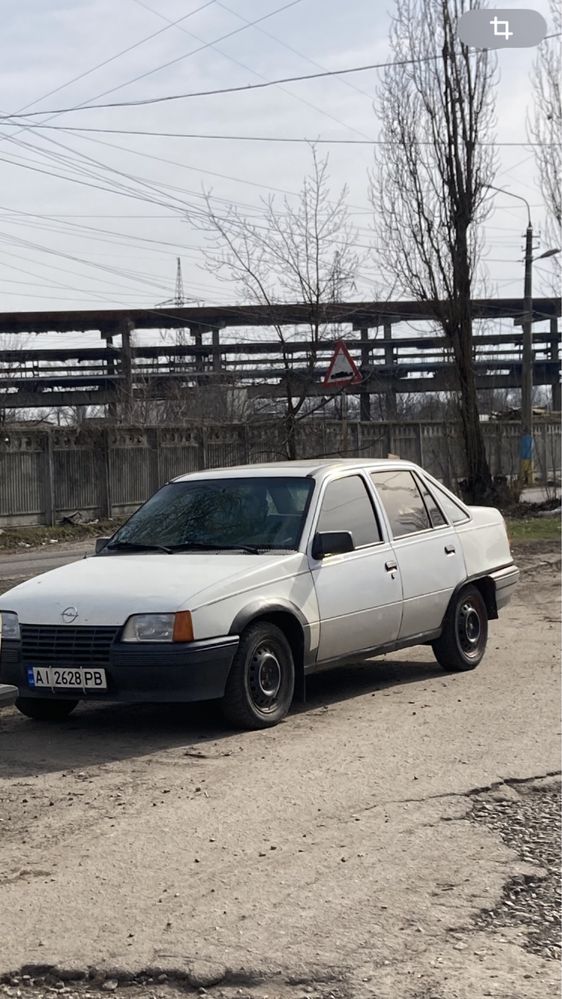 Opel Kadet 1.6 газ/бензин