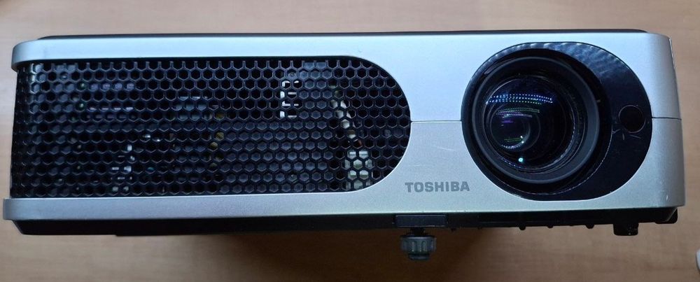 проектор Toshiba TLP-X3000