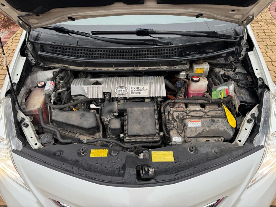 Toyota Prius plus