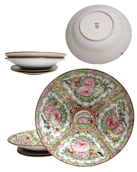 Conjunto 2 pratos de sopa e 2 sobremesa- Porcelana Chinesa- Macau