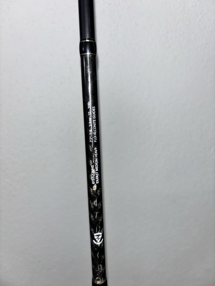 Material pesca para o achigã