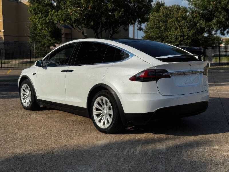 2019 Tesla Model X Long Range