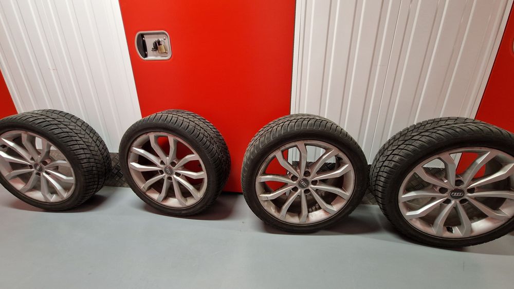 Oryginalne felgi + Opony Vredstein 245/40/18 2024roku - Audi A4 B9