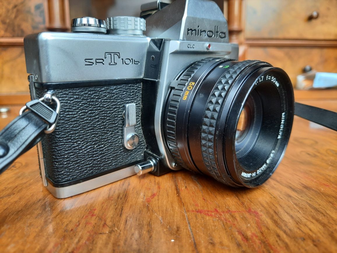 Minolta SRT 101b zoom  MD Rokkor 1:1,7 f =50mm minolta