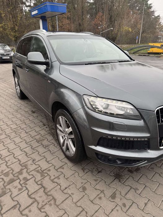 Audi Q7 S-line продається