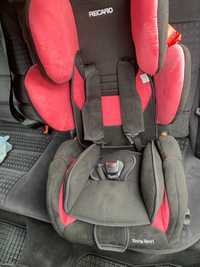 Dwa foteliki Recaro Young Sport