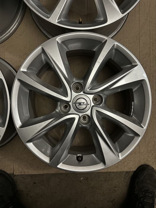 Диски  R16 4x108/6,5J/ET38 Opel/Peugeot/Fiat/Citroën