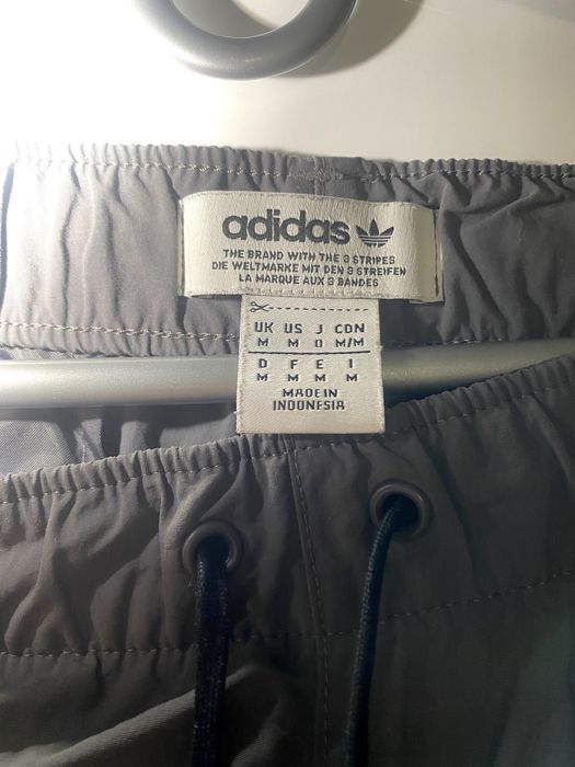 Штани Adidas (оригінал) xs