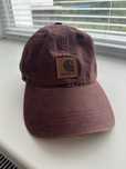 Кепка Carhartt.
