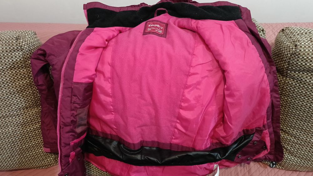 Kombinezon dziewczęcy 146 cm