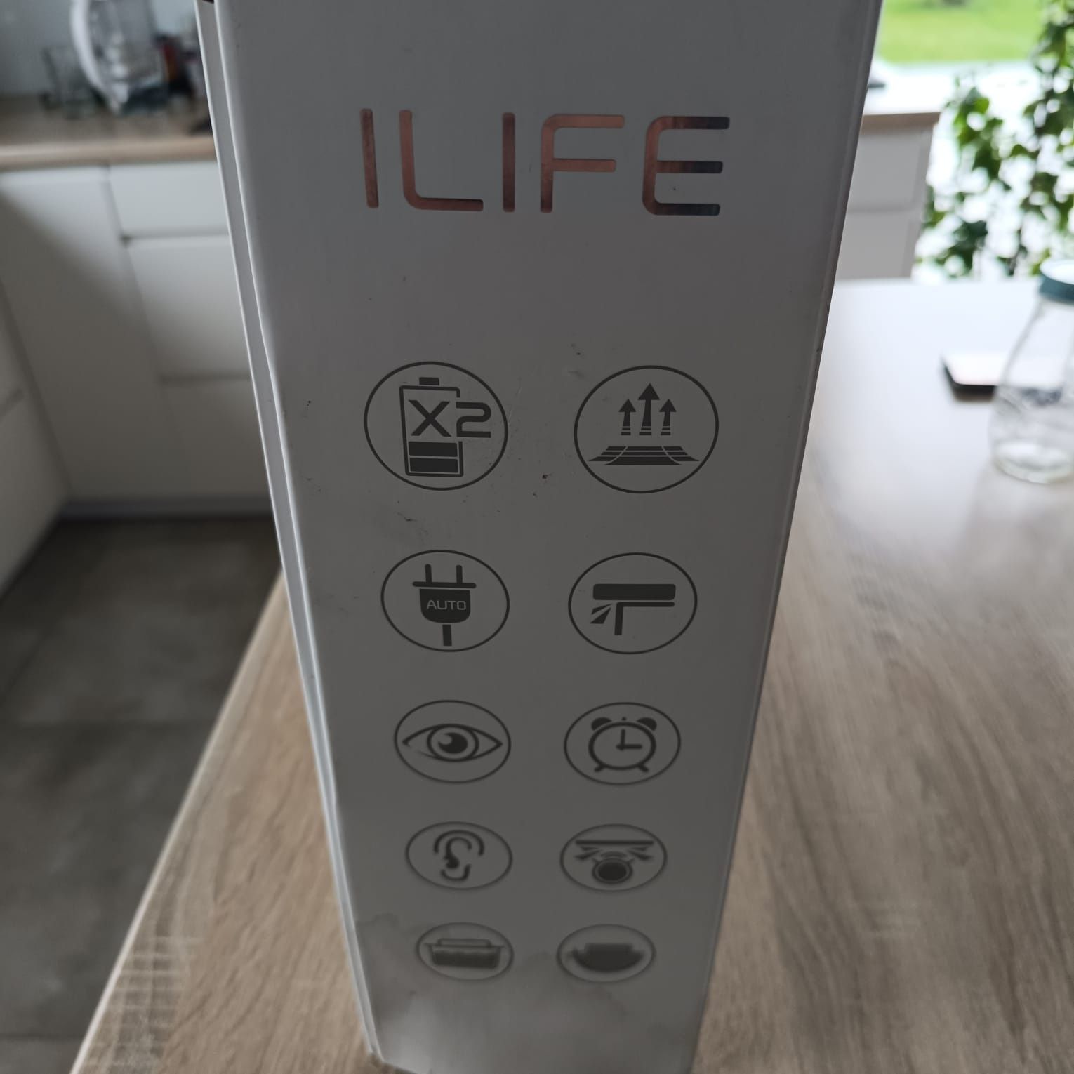 Odkurzacz samojeżdżący iLife Beetles