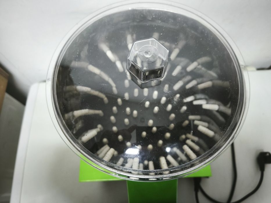 Depenadeira quase sem uso