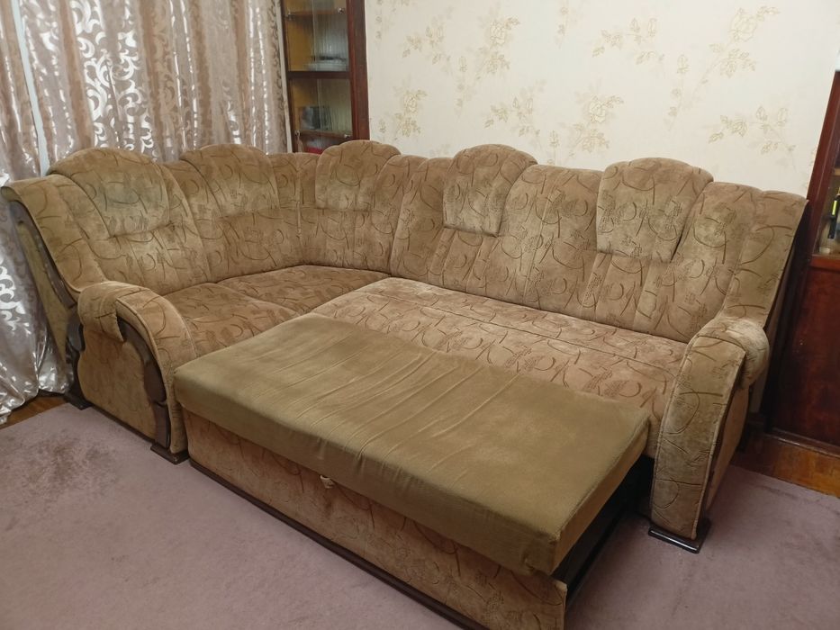 Продаю кутовий диван Львівської фабрики