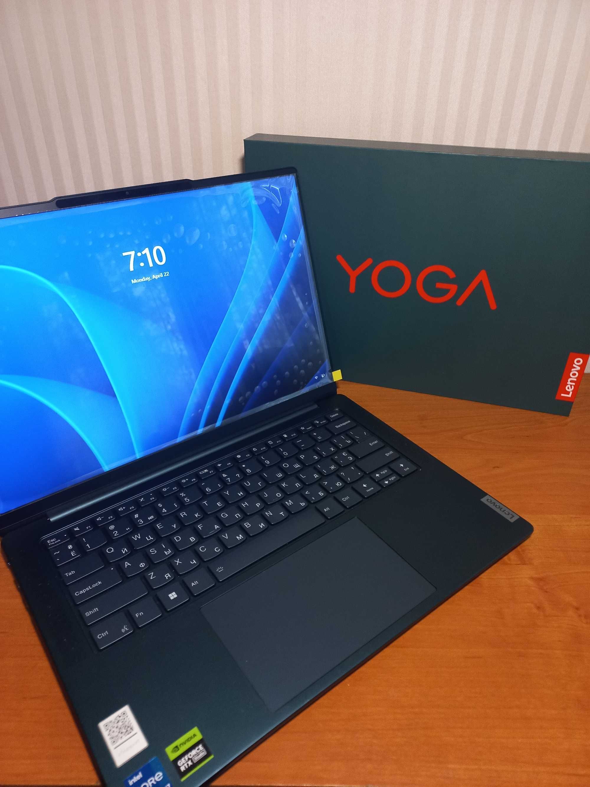 Супер тонкий Lenovo Yoga Pro 7 14IRH8  2023 року з Nvidia RTX4050