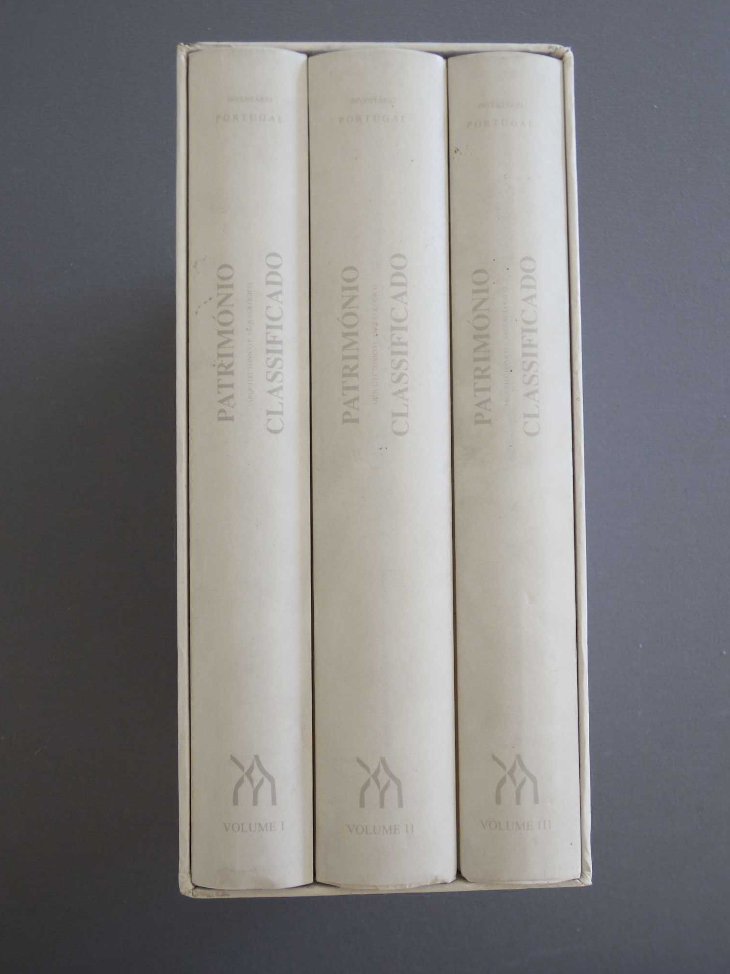 Livro Património Arquitect. e Arqueol. Classific. de Portugal - 3 Vols