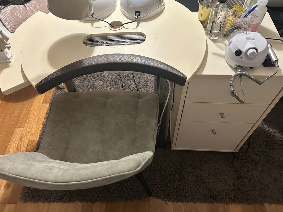 Vendo Material de Estética