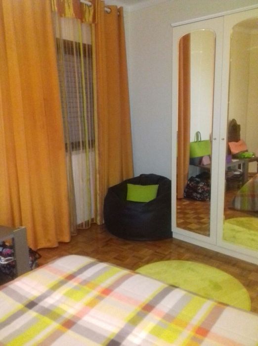 Cortinados constituído por 3 partes