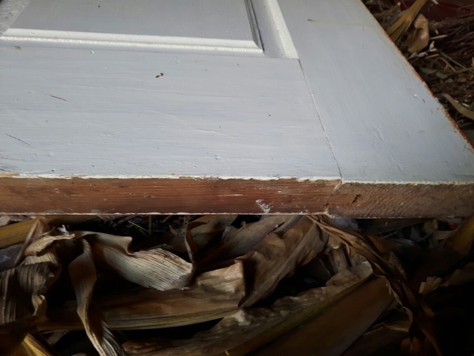 Двері дерев'яні  вхідні та міжкімн.