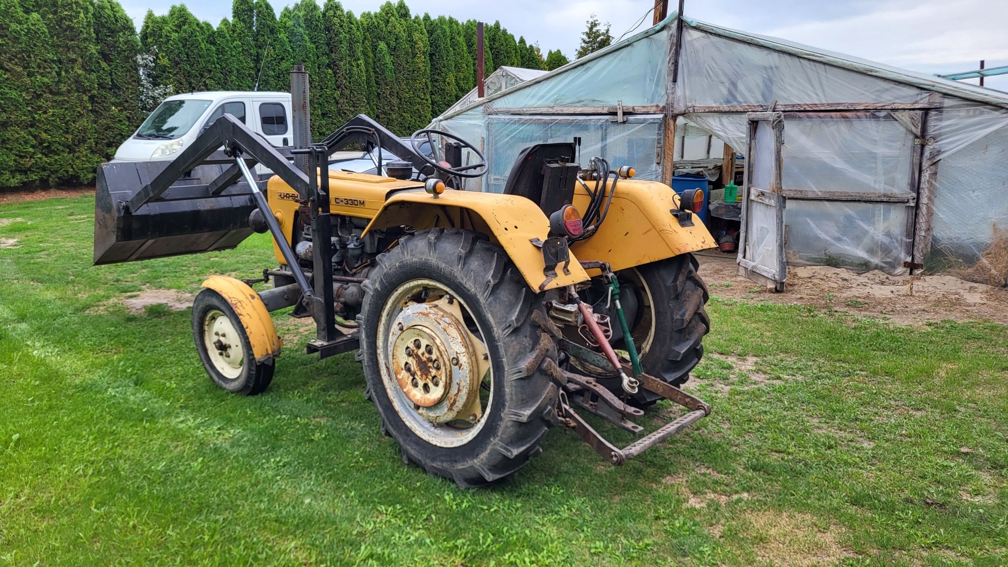 Ciągnik Traktor C330M z Turem+ Sprzęt