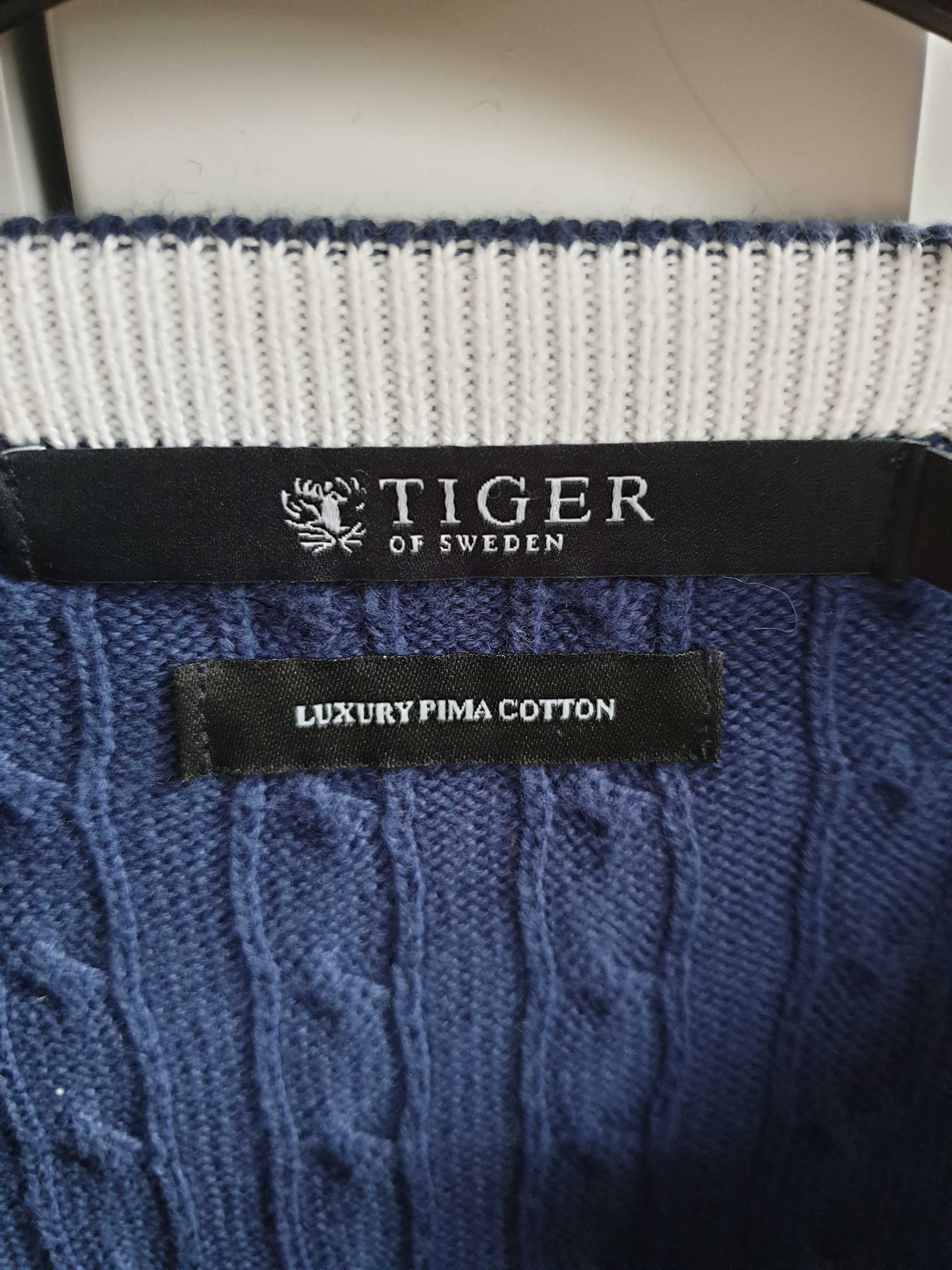 Granatowy sweter bawełniany Pima Cotton Tiger S z warkoczem