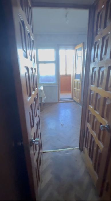 Продам однокомнатную Троещина