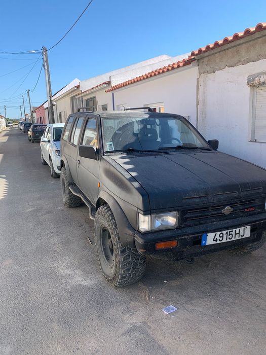 Vendo Nissan terrano 1  2700 turbo de 1996