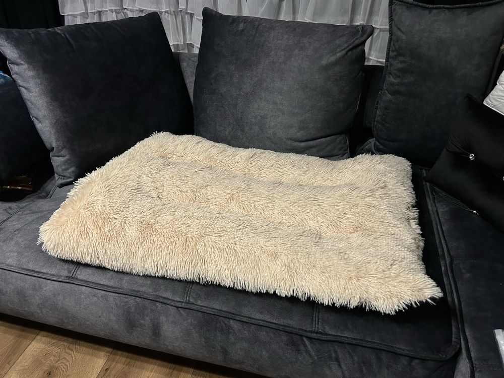 Legowisko NOWE poslanie psa pieska labrador XL L 60x90 beżowe miekkie