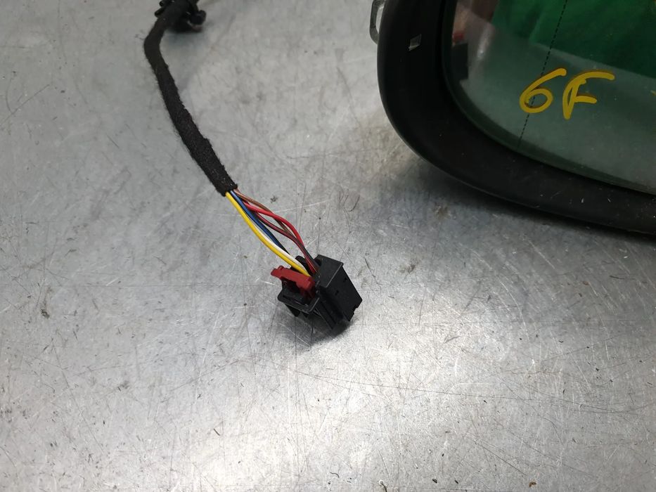 Retrovisor / espelho esquerdo VOLKSWAGEN Golf VI (5K1)