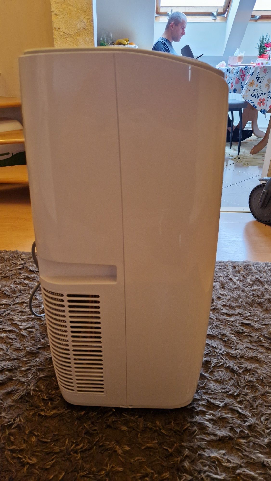 Klimatyzator-ogrzewanie przenośny 3.5KW
