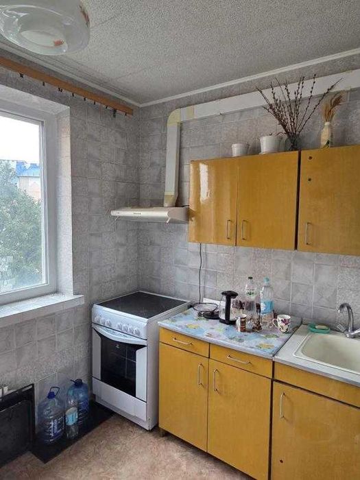 Затишна 2-кімнатна квартира біля метро “Салтівське”!