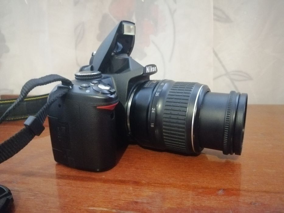 Фотоаппарат профессиональный