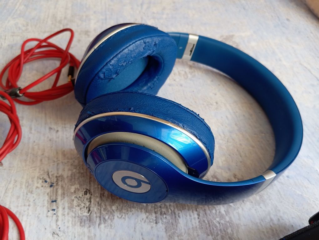 beats studio навушники.
